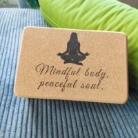 clubtags personalisierbarer Yoga Block aus Kork