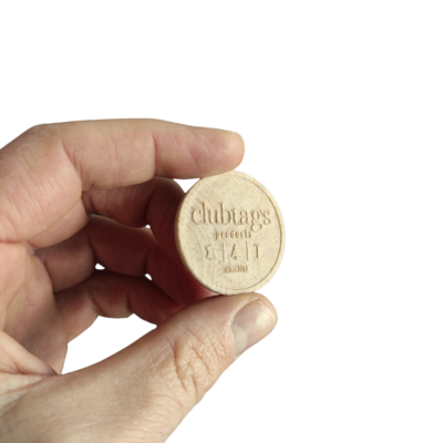 clubtags Golf Ballmarker aus Kartoffelschalen und Holzfasern